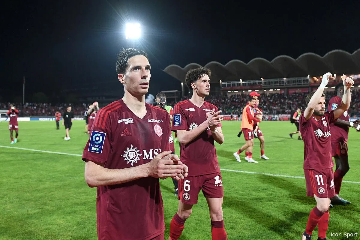 l unfp soutient annecy pour une ligue 2 a 21 clubs icon pl5 8786 362080