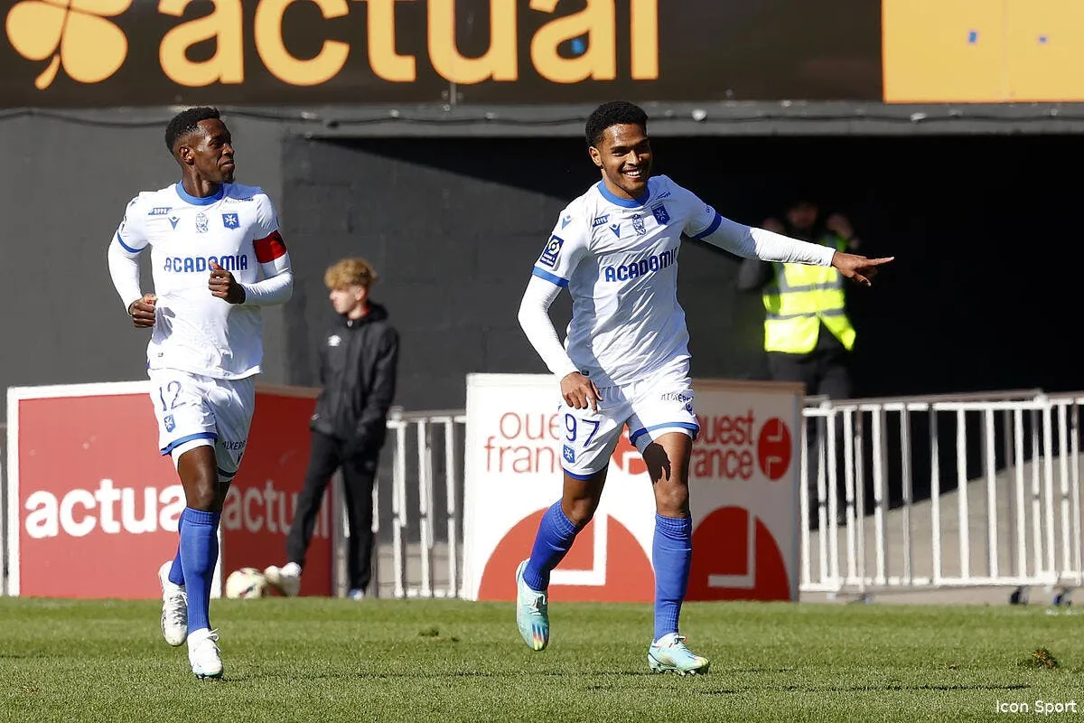 l1 auxerre enchaine et s offre lorient icon lr64615 357476