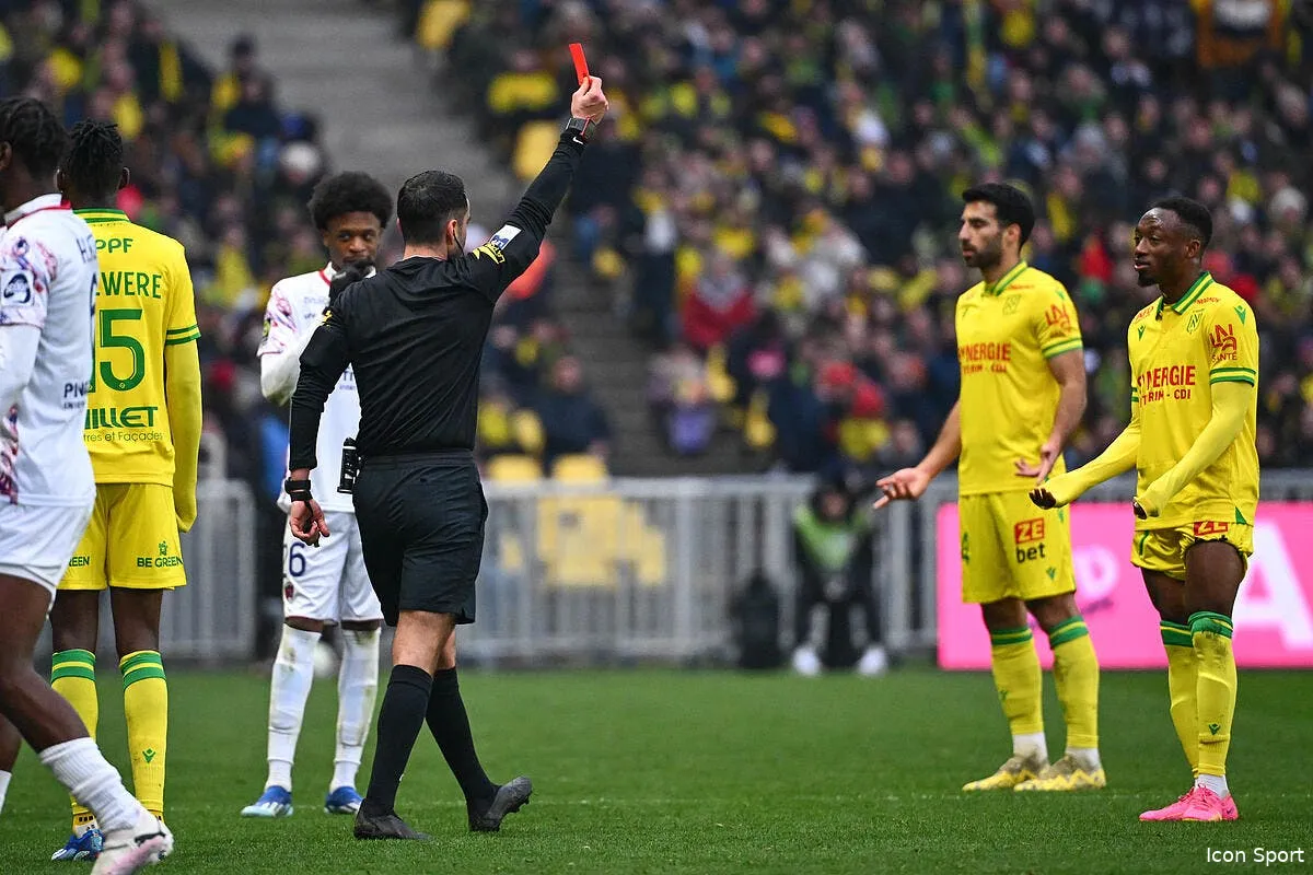 l1 benie traore suspendu 3 matchs les sanctions tombent icon dib 140124 10 81 370687