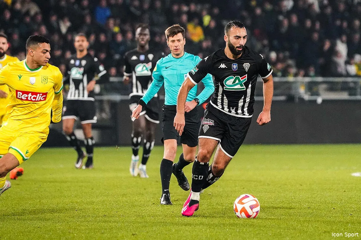 l1 faire descendre nantes en ligue 2 cet angevin en reve icon elcdfscofcn 293 360733