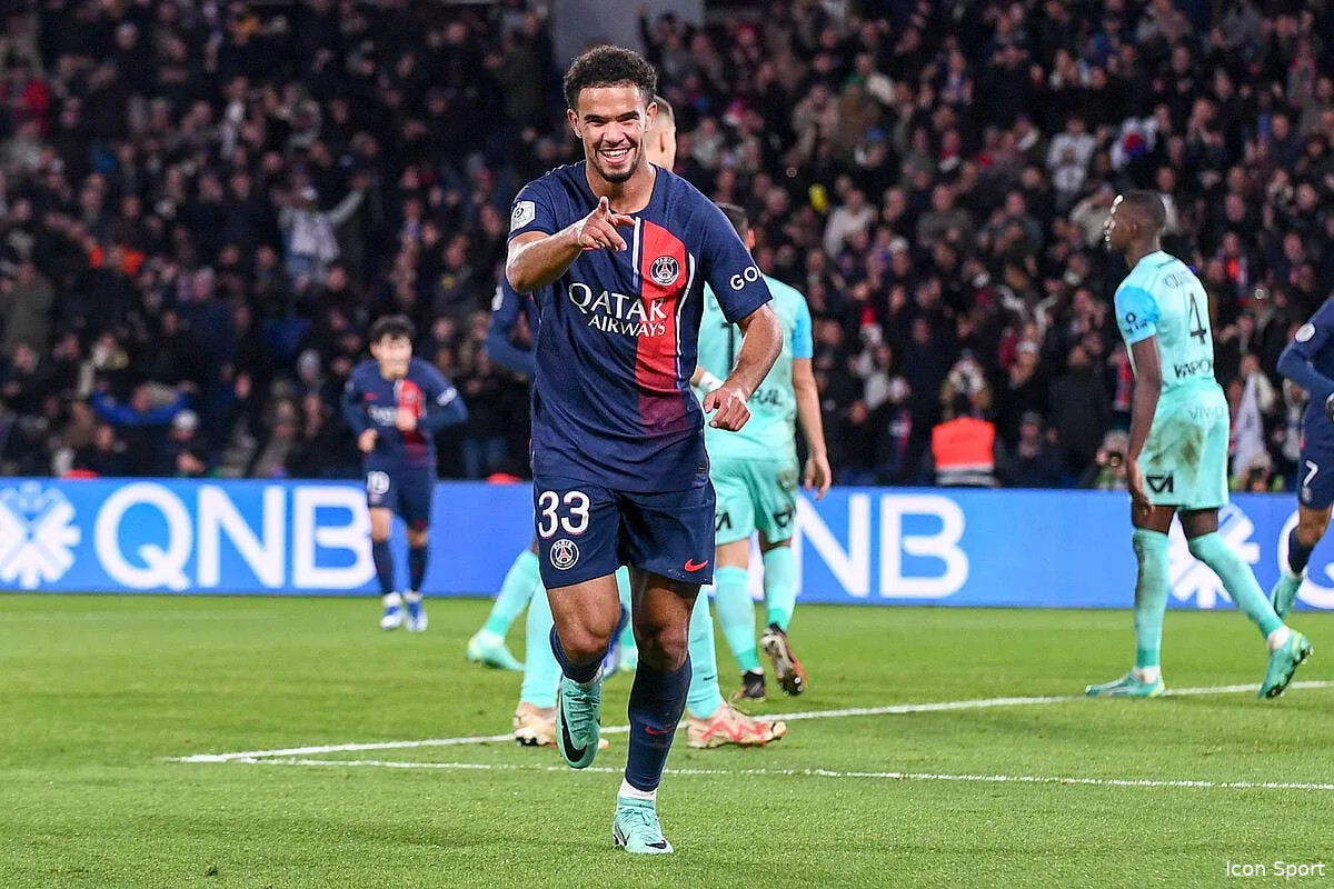 l1 hakimi et zaire emery s abonnent a l equipe type icon pl2 0916 2 367602