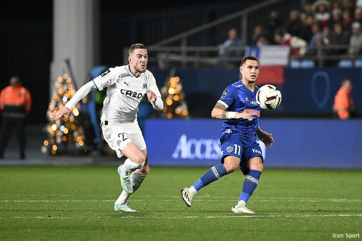 l1 l equipe type dominee par le psg et l om icon sac4125 355710