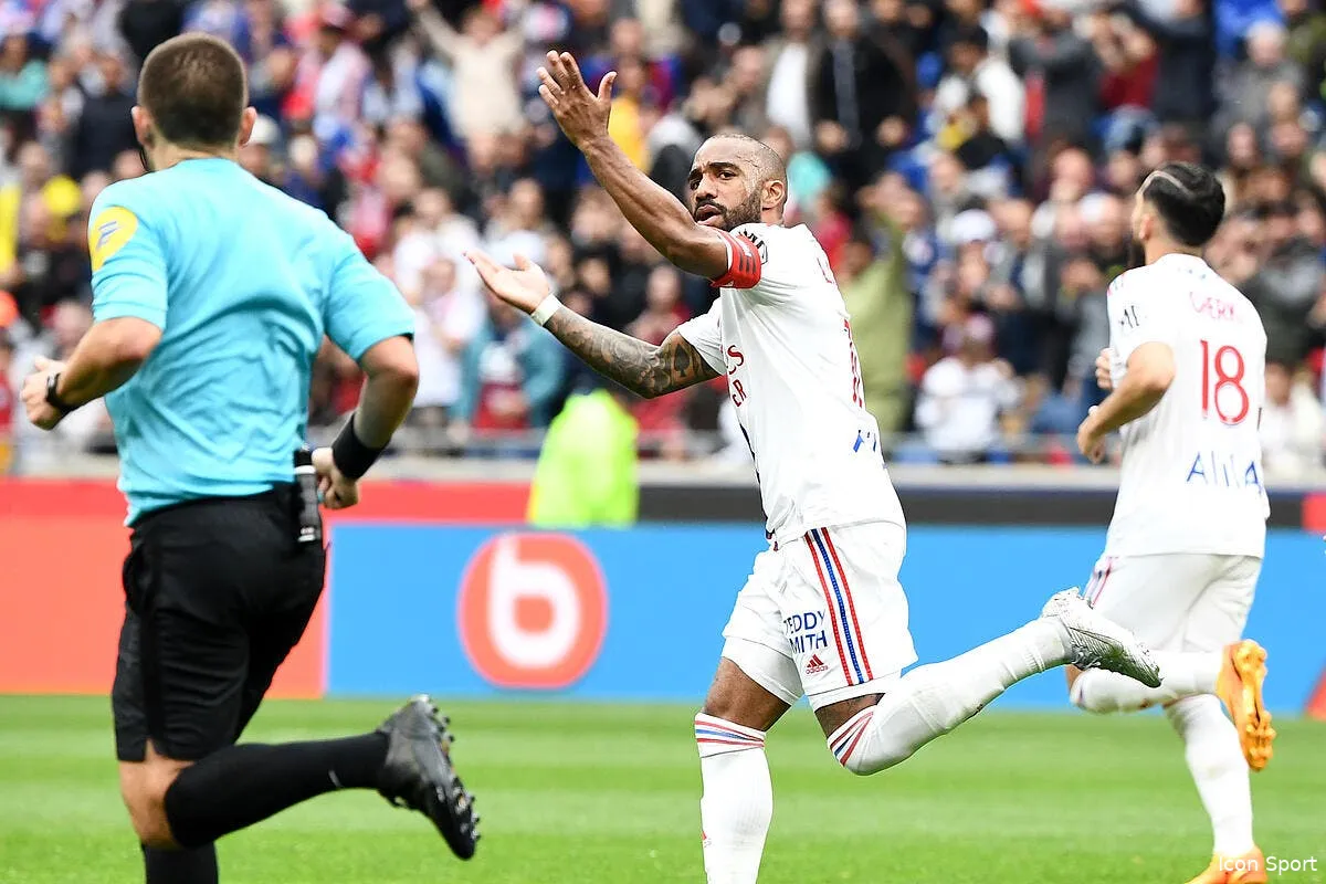 l1 l ol arrache une incroyable victoire contre montpellier icon cas 7830 360125