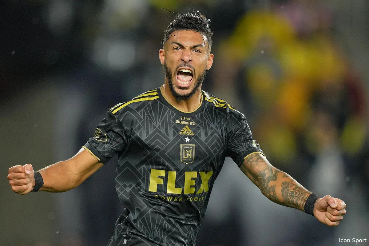 l1 l om zappe rennes et lens se chicottent pour bouanga icon sipausa 50060611 370337