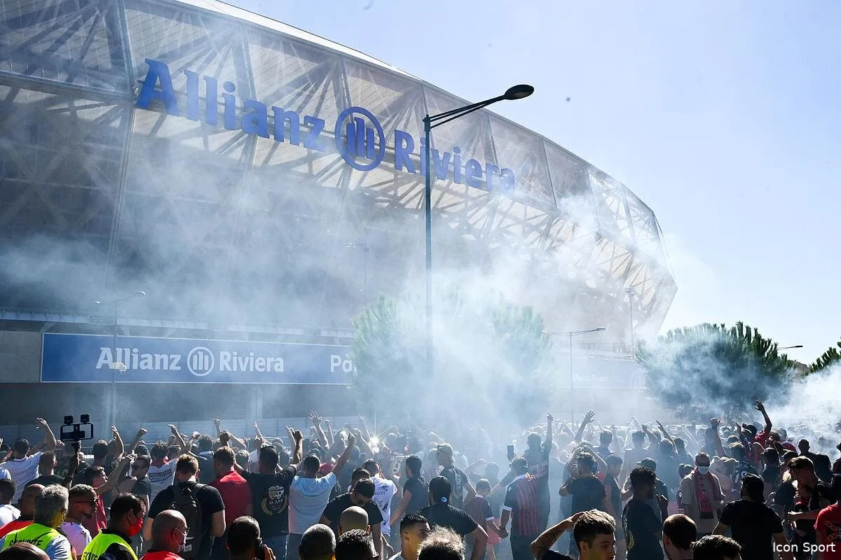 l1 la banderole a nice met le feu riolo voit rouge icon dim 0804 324041