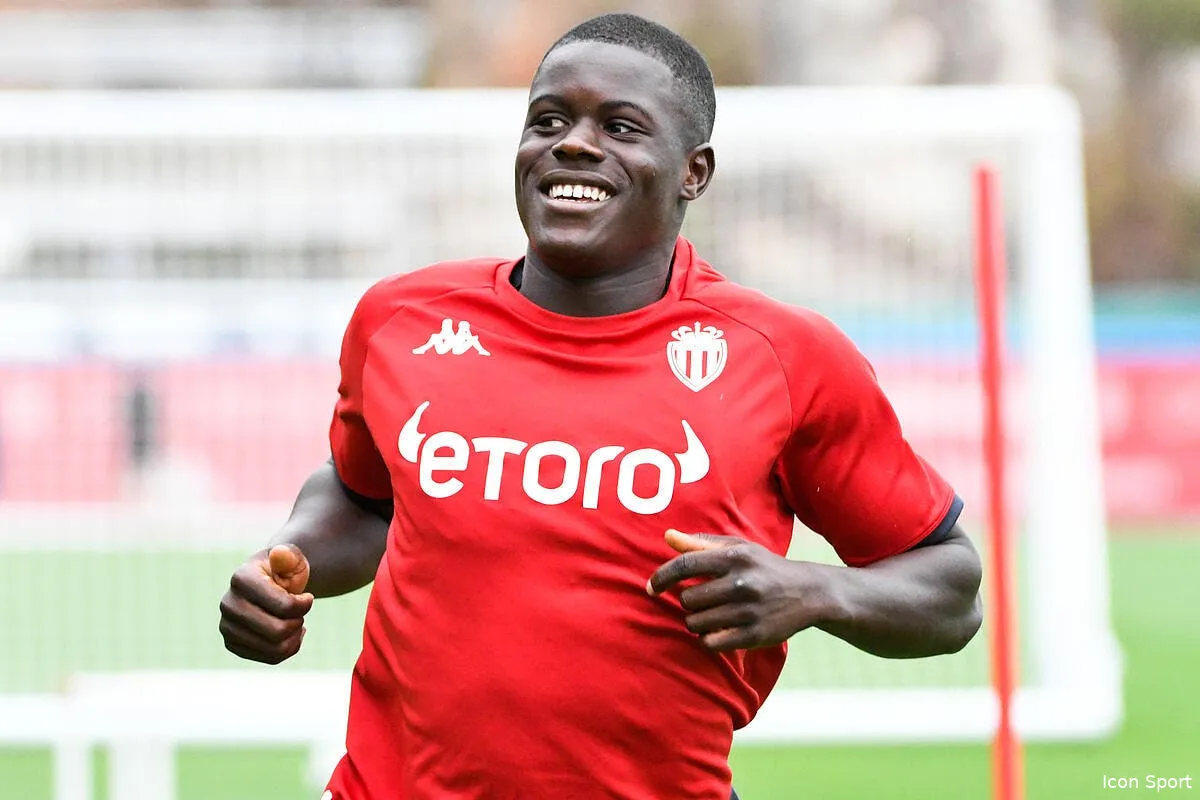 l1 lens boucle un tres joli transfert avec chelsea iconsport 162962 0031 378768