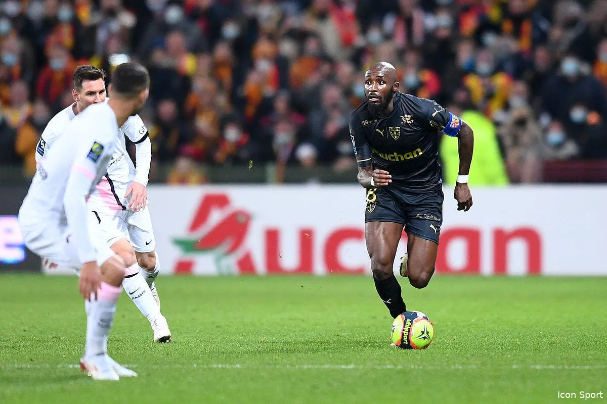 l1 lens et strasbourg dominent l equipe type icon pl5 7719 329601