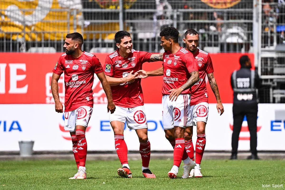 l1 lens tombe dans le piege brestois icon dib 4917 364067