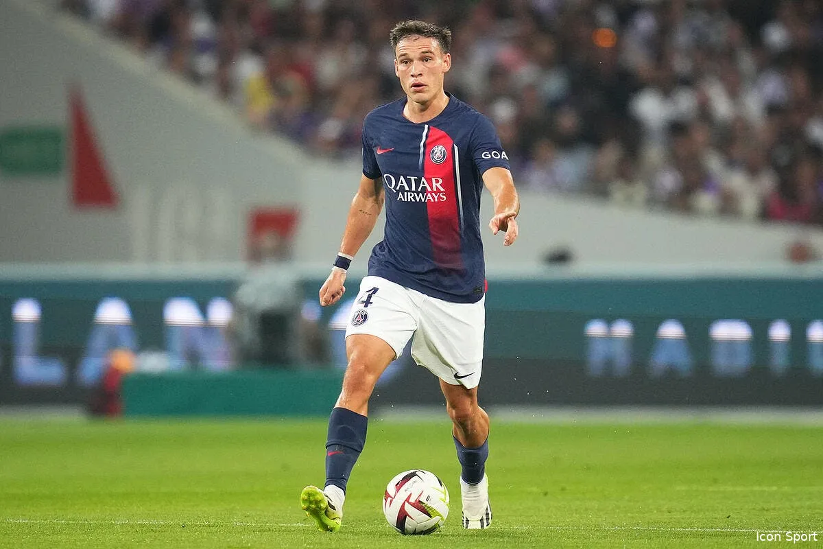 l1 les tauliers marquinhos et ugarte dans l equipe type icon ps 230819 021 364403