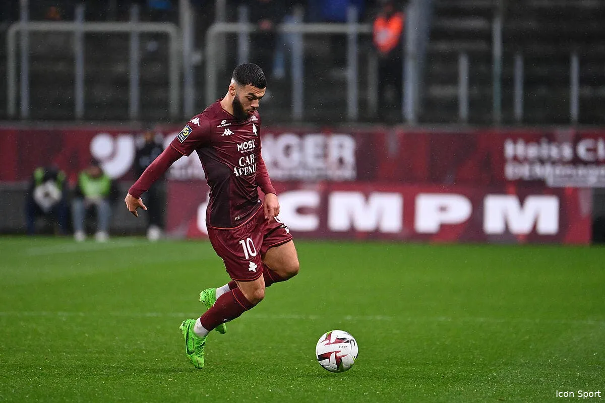 l1 mikautadze expulse la var rend l arbitre aveugle iconsport 217845 0188 375400