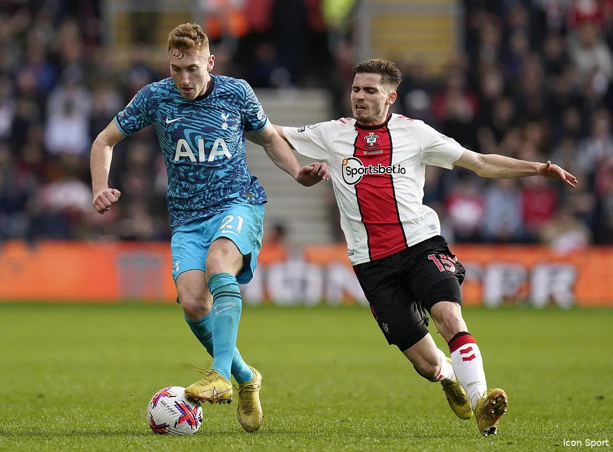 l1 nice trouve son lateral gauche e n angleterre icon 71427561 364722