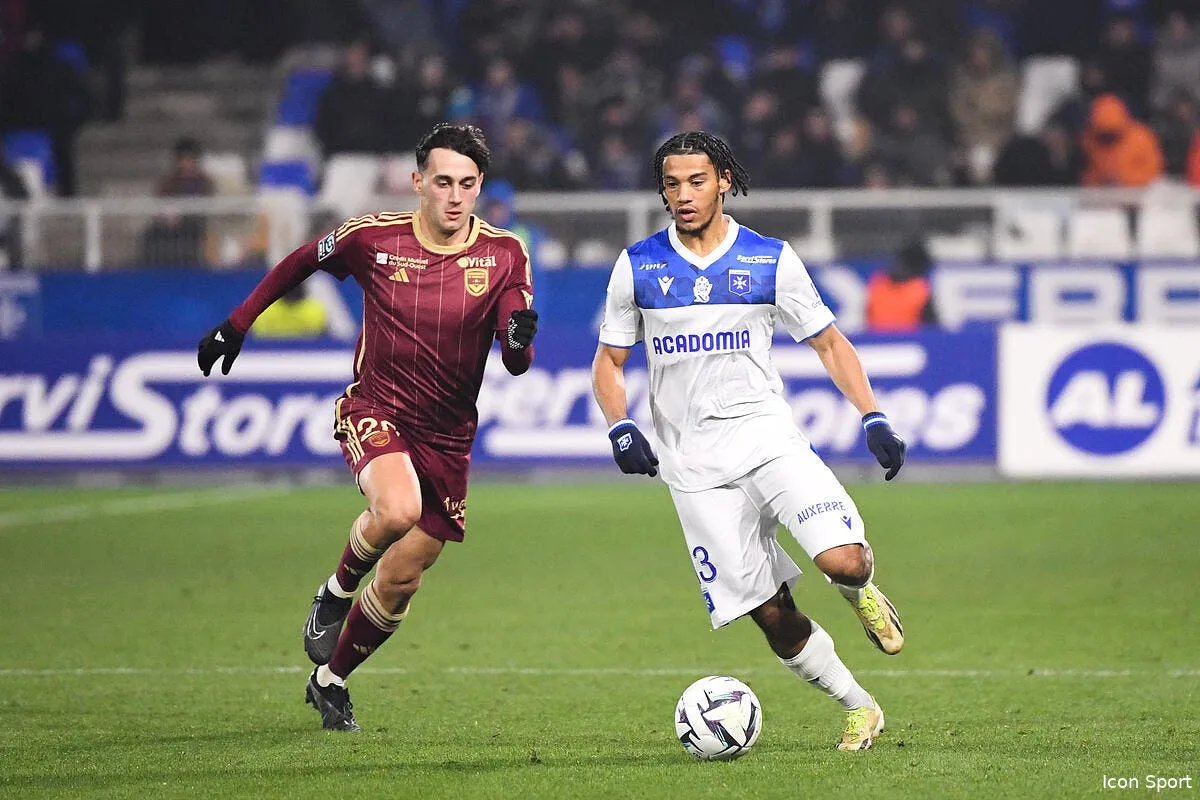 l2 auxerre bat bordeaux et passe en tete icon ab1 7686 370592