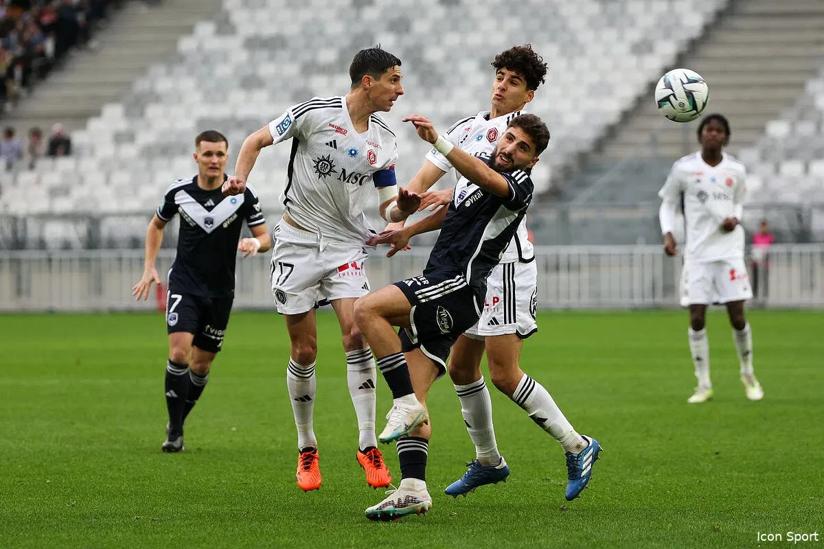 l2 bordeaux gagne enfin a domicile icon rom11773 367844