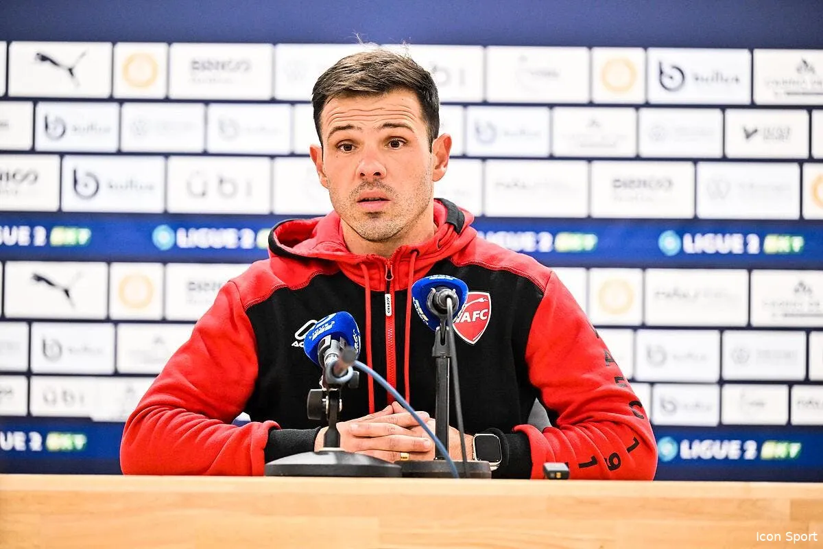 l2 valenciennes licencie son entraineur icon lc9 4254 368908