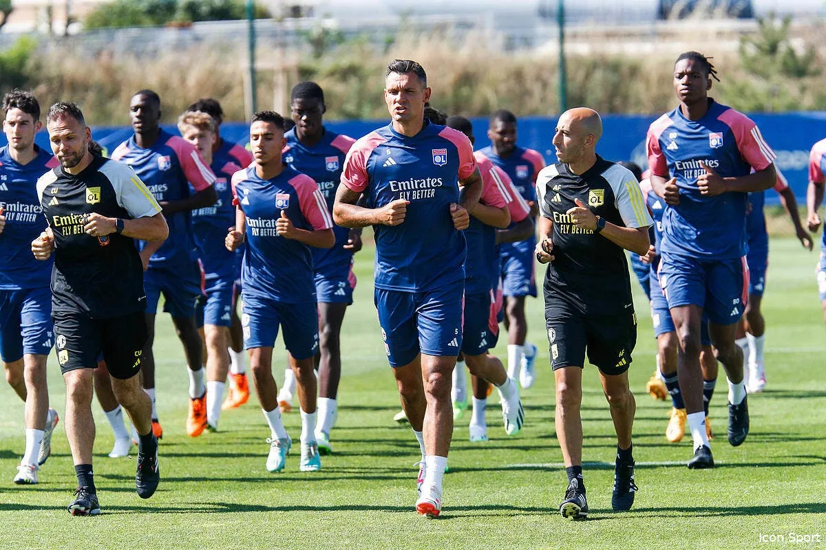 la compo de l ol face a molenbeek 18h sur ol play icon 25i1879 363159