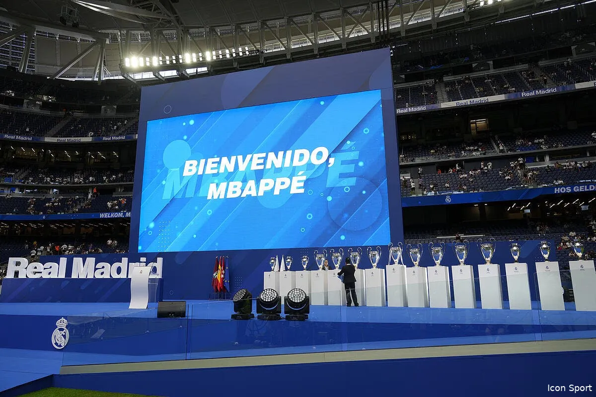 la presentation de mbappe au real madrid en live iconsport 234367 0001 378527