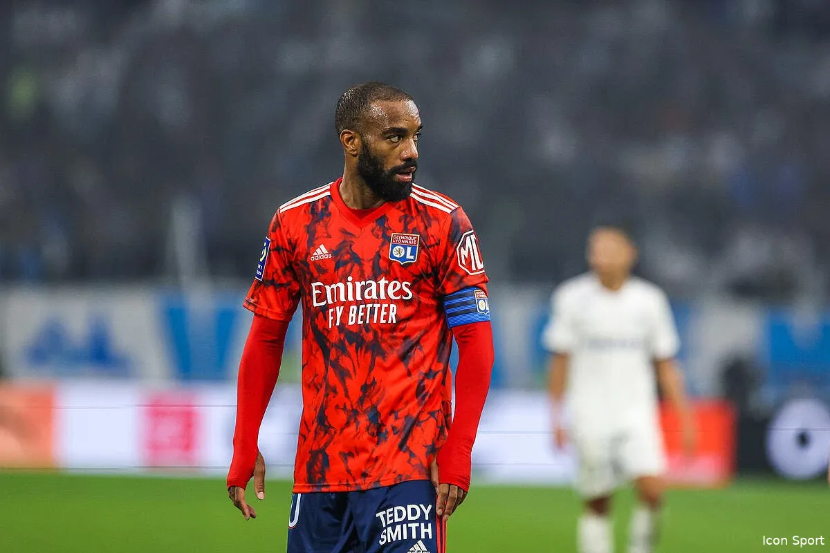 lacazette blanc boateng l ol est une equipe demodee icon fid 0063 353301