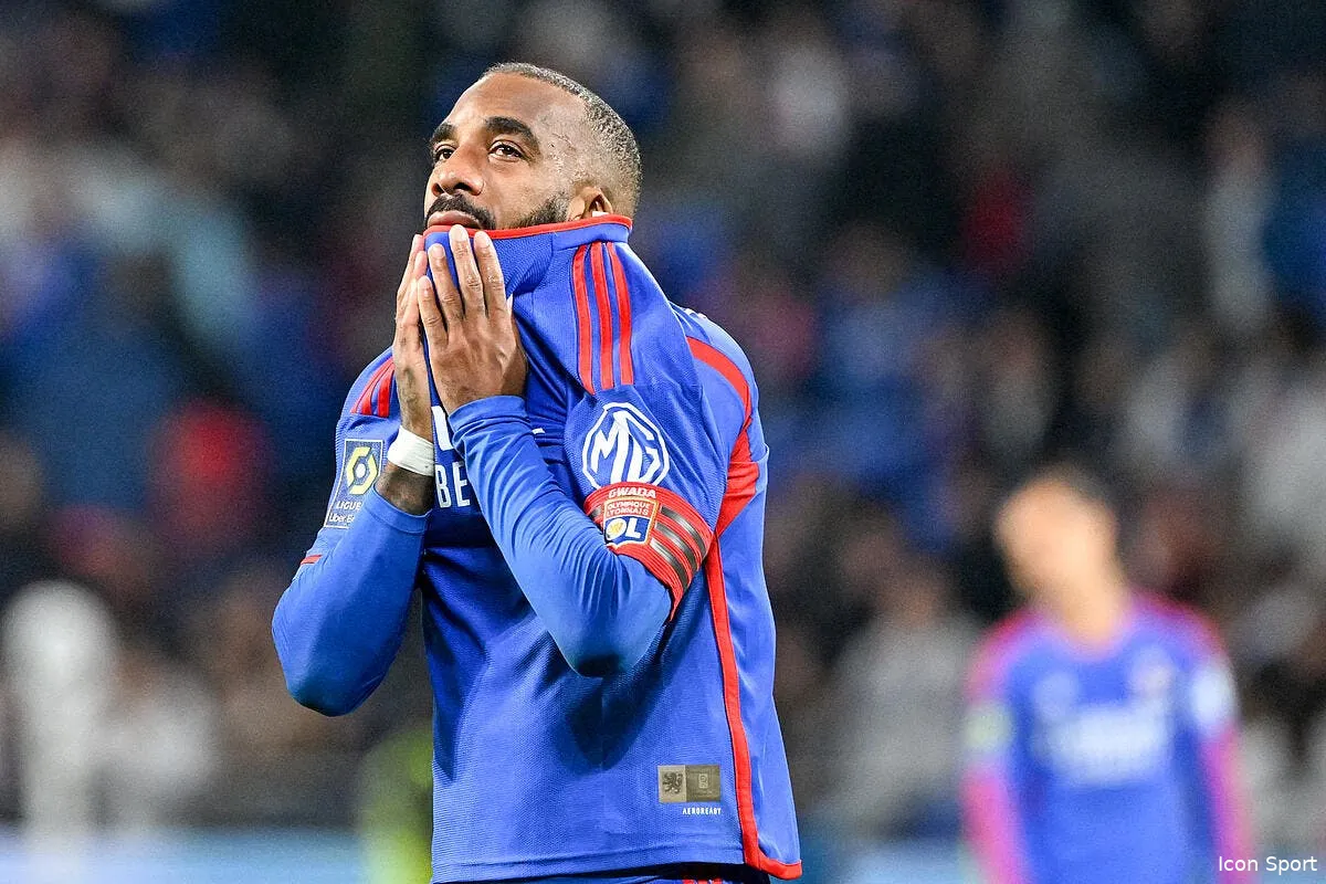 lacazette titulaire contre lille l ol a tout compris icon sac 6069 368434