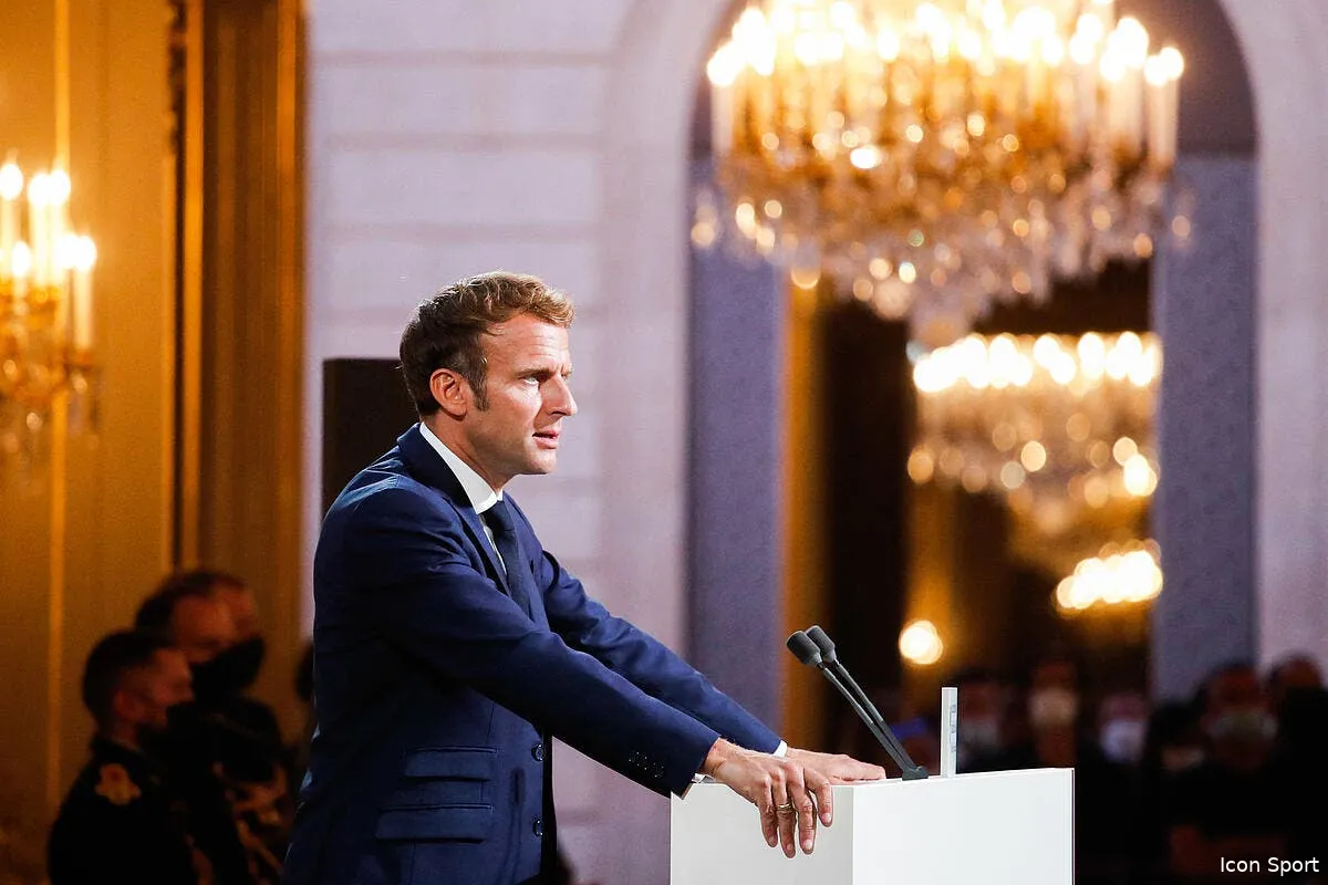 ldc la finale en france macron frappe fort en pleine guerre icon 780152 007 335547