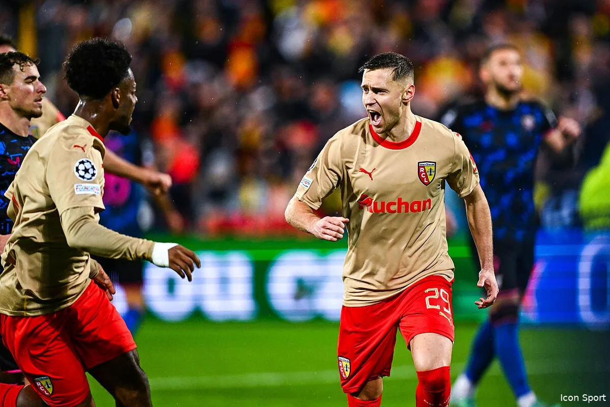 ldc lens bat seville et lui chipe la place en c3 icon iconsport z92 0995 369174