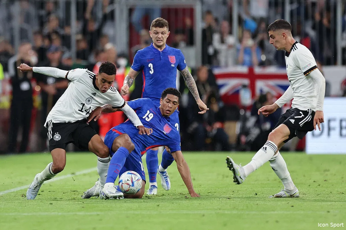 ldn l allemagne et l angleterre s accrochent l italie sourit icon 220607 99 580628 dpai 342969