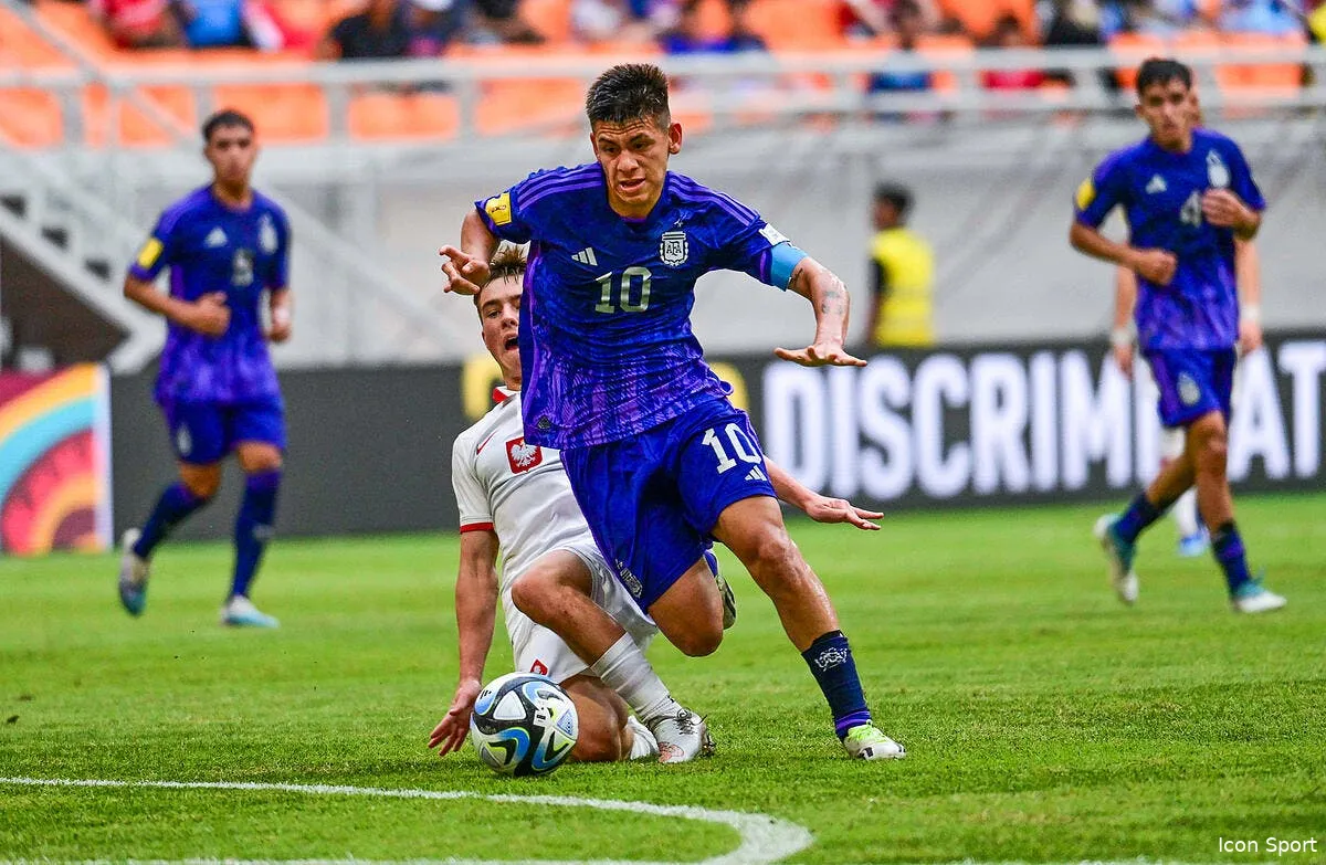 le barca craque pour la pepite qui a atteint l argentine icon xxjpbee007262 20231117 pepfn0a001 368442