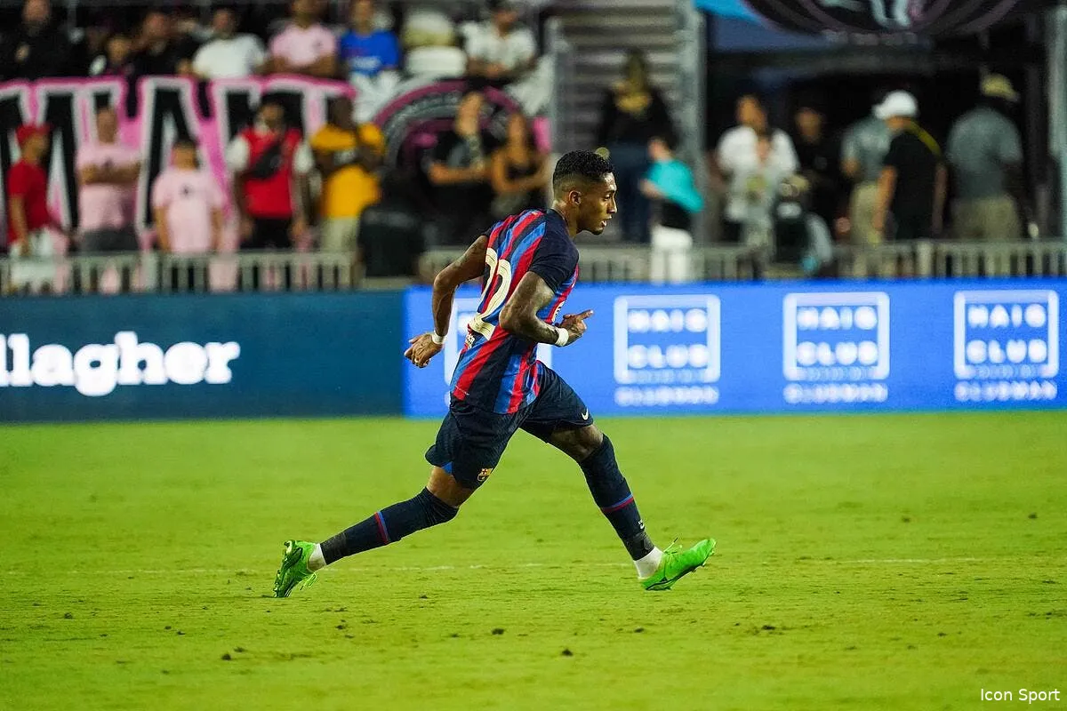 le barca de raphinha remporte un clasico bouillant icon sipausa 40511867 346275