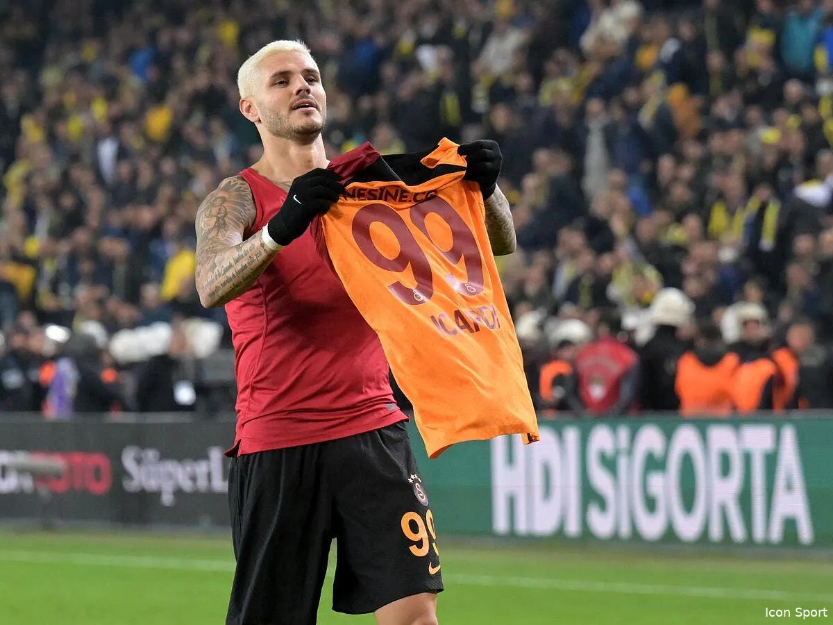 le bonheur n est plus dans le pret le psg coince icon 460462376 356074