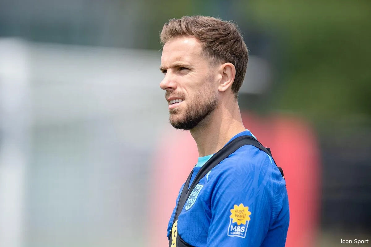 le capitaine de liverpool craque pour l arabie saoudite icon fil england training session 14 362762