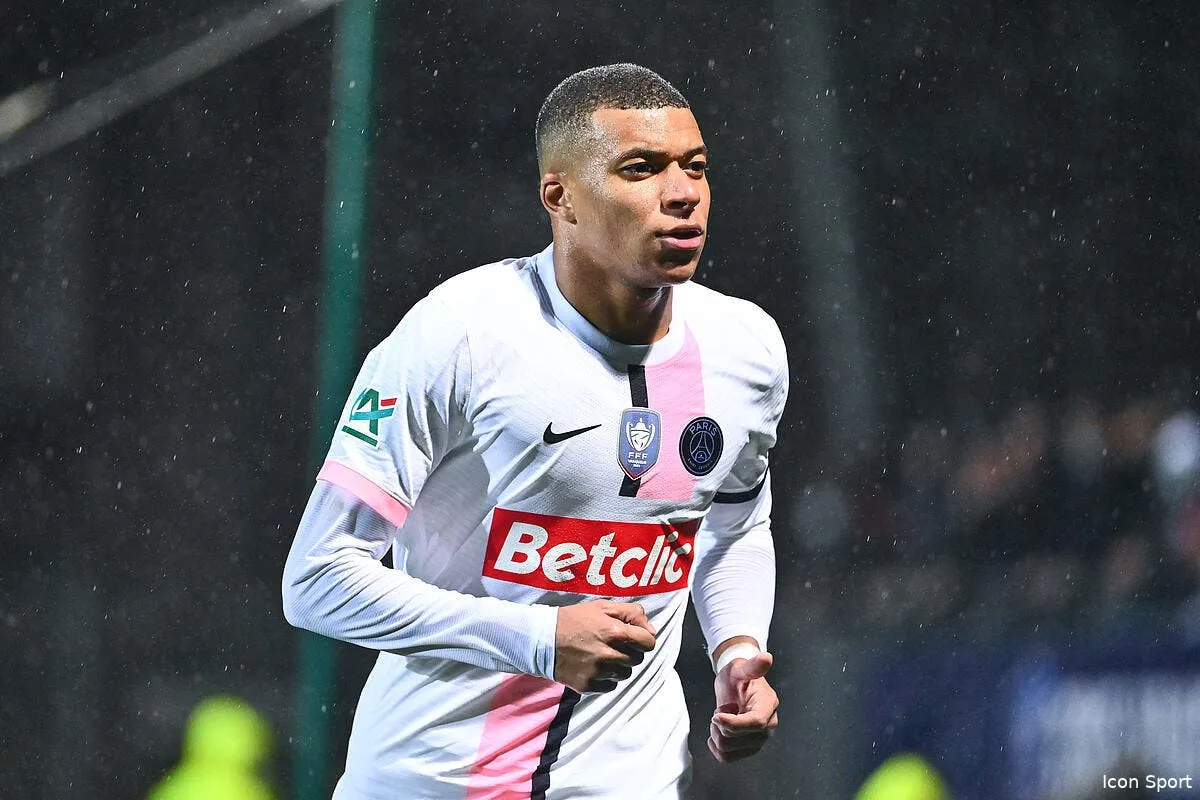 le coup double zidane mbappe du psg le real rigole icon dib 030122 10 152 331959