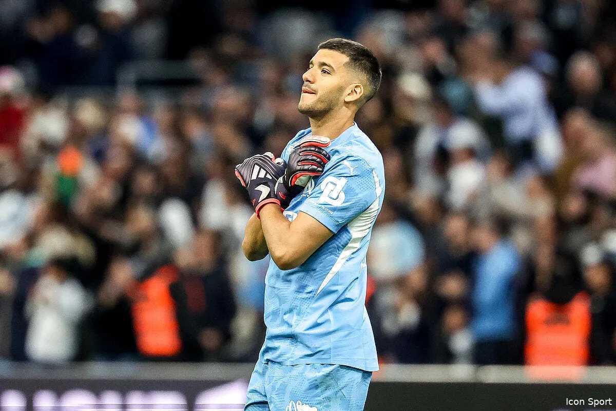 le meilleur gardien de ligue 1 est le heros de l om iconsport 241000 0388 384737