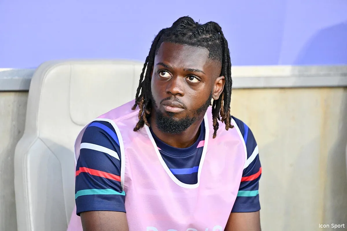 le psg avance sur deux pistes low cost en defense iconsport 235919 0244 379794