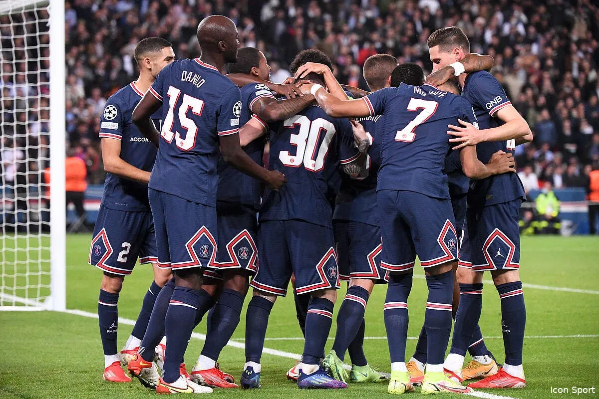 le psg c est malgre tout une grande famille dixit danilo icon ab1 2250 327853