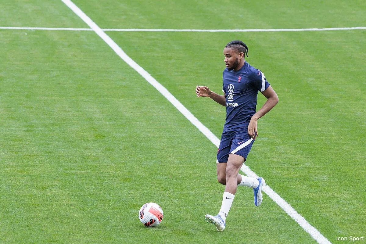 le psg dans le final five pour enroler christopher nkunku icon 220605 pxl france training024 343075