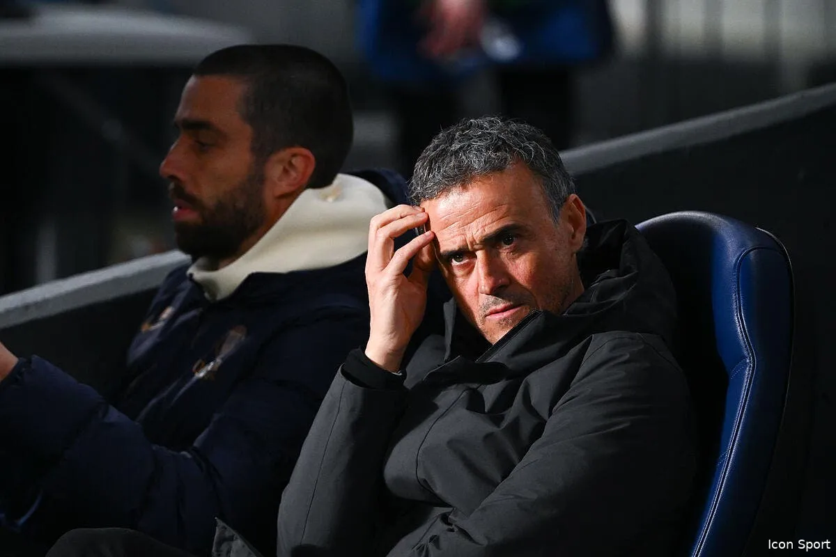 le psg devoile son groupe pour le match a marseille iconsport 194680 0174 373888