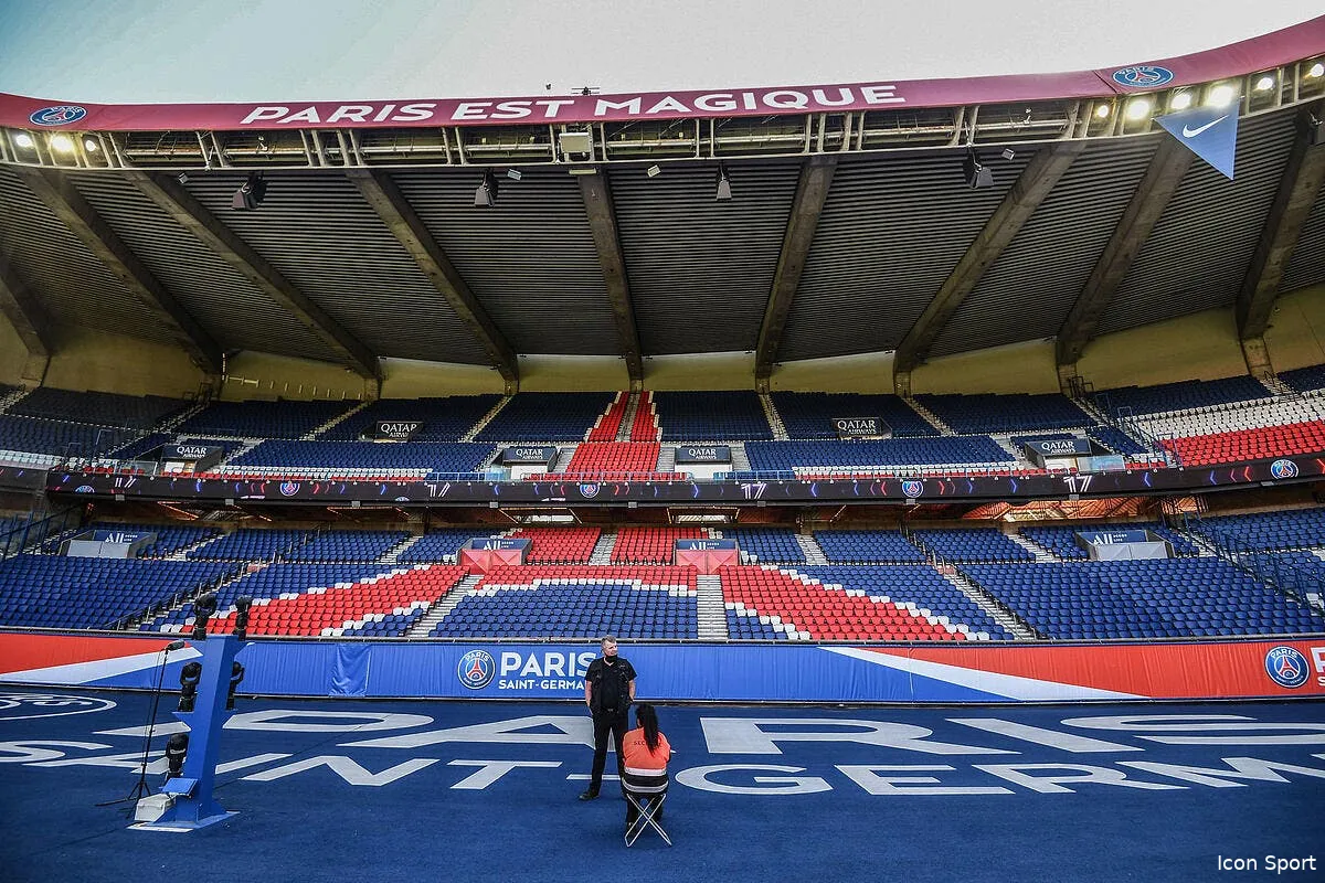 le psg et son entrainement payant avant l om c est un succes enorme icon dib 210720 14 196 357320