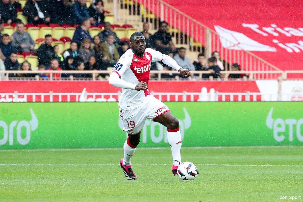 le psg freine d un coup pour cet international francais icon b28y5493 359913