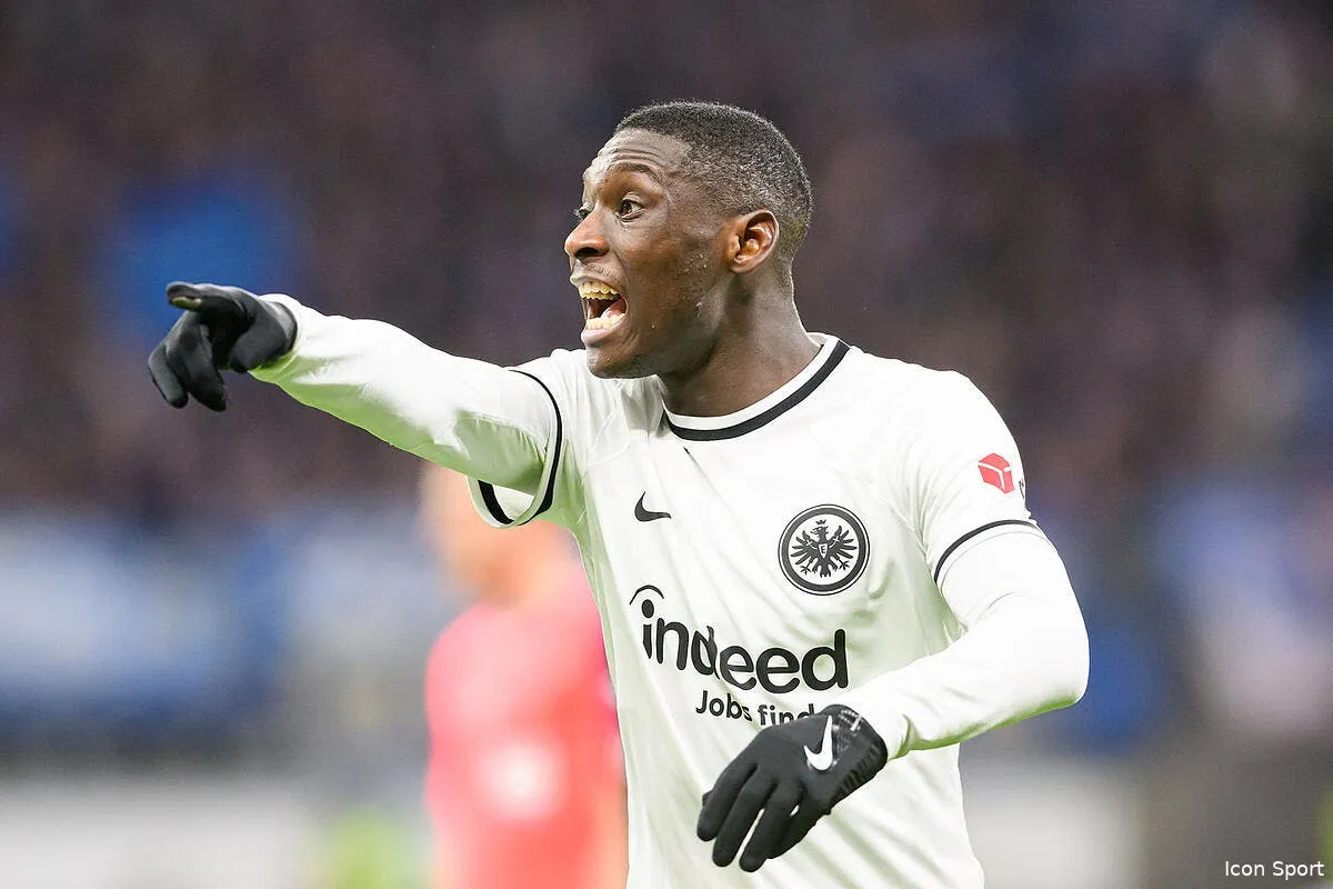 le psg largue pour kolo muani alerte rouge icon 402403648 359921