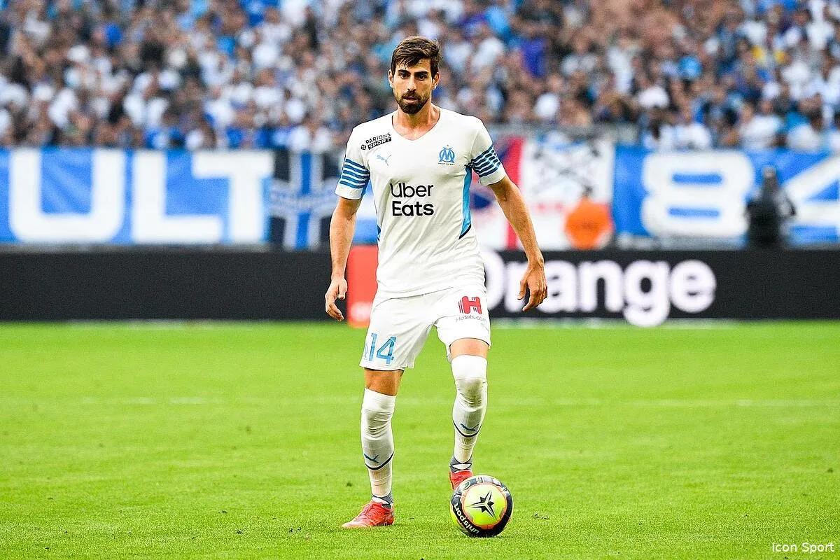 le psg loin devant l om mais laborieux luan peres denonce icon cas7134 326303