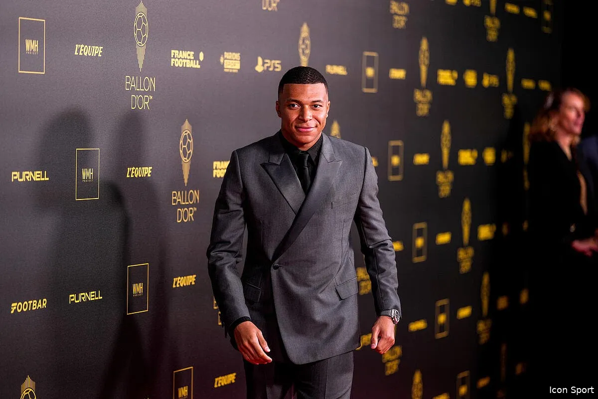 le psg nuit a kylian mbappe le ballon d or en peril icon 30102023 dsc6364 367420
