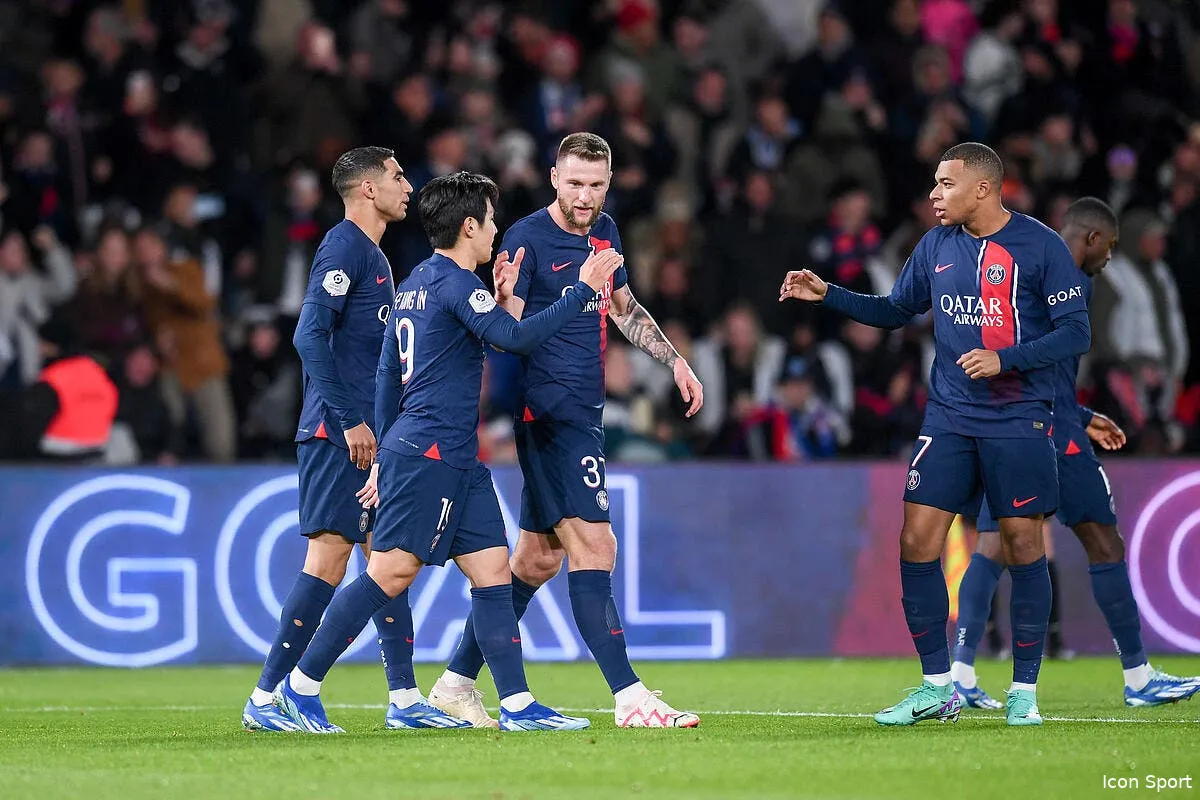 le psg regale face a montpellier icon pl5 4749 367505