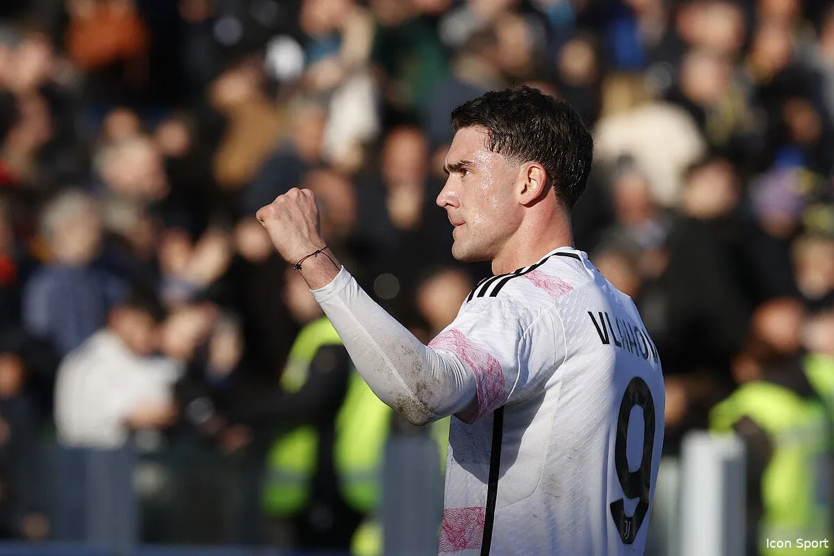 le psg ressort la piste vlahovic du chapeau icon 063 frojuv20231223 74 370037