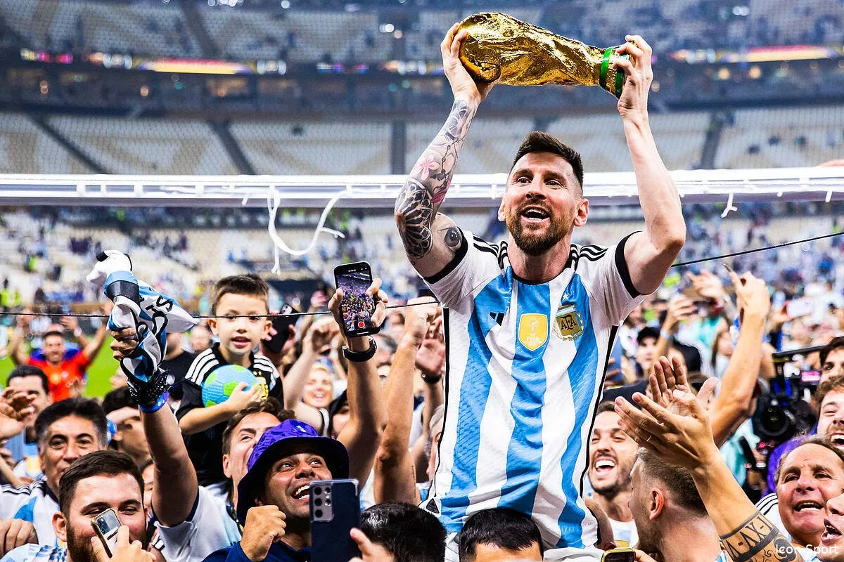 le qatar habille messi la polemique s enflamme icon 221219 99 952789 dpai 354821