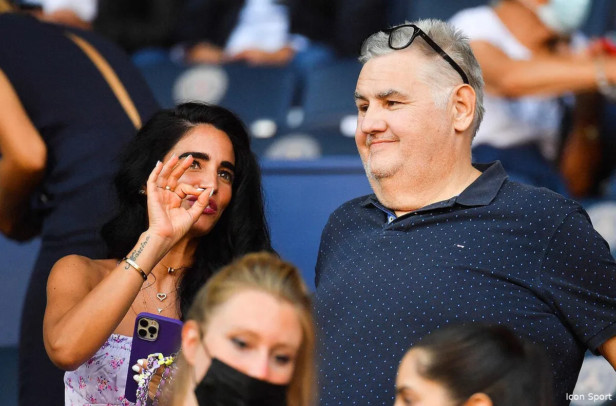 le retour fracassant de pierre menes canal va pleurer icon 776751 003 324165