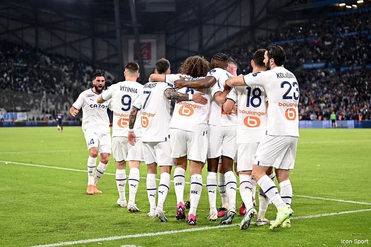 le vestiaire de l om plombe par le mercato l annonce forte icon ab9 9578 359100