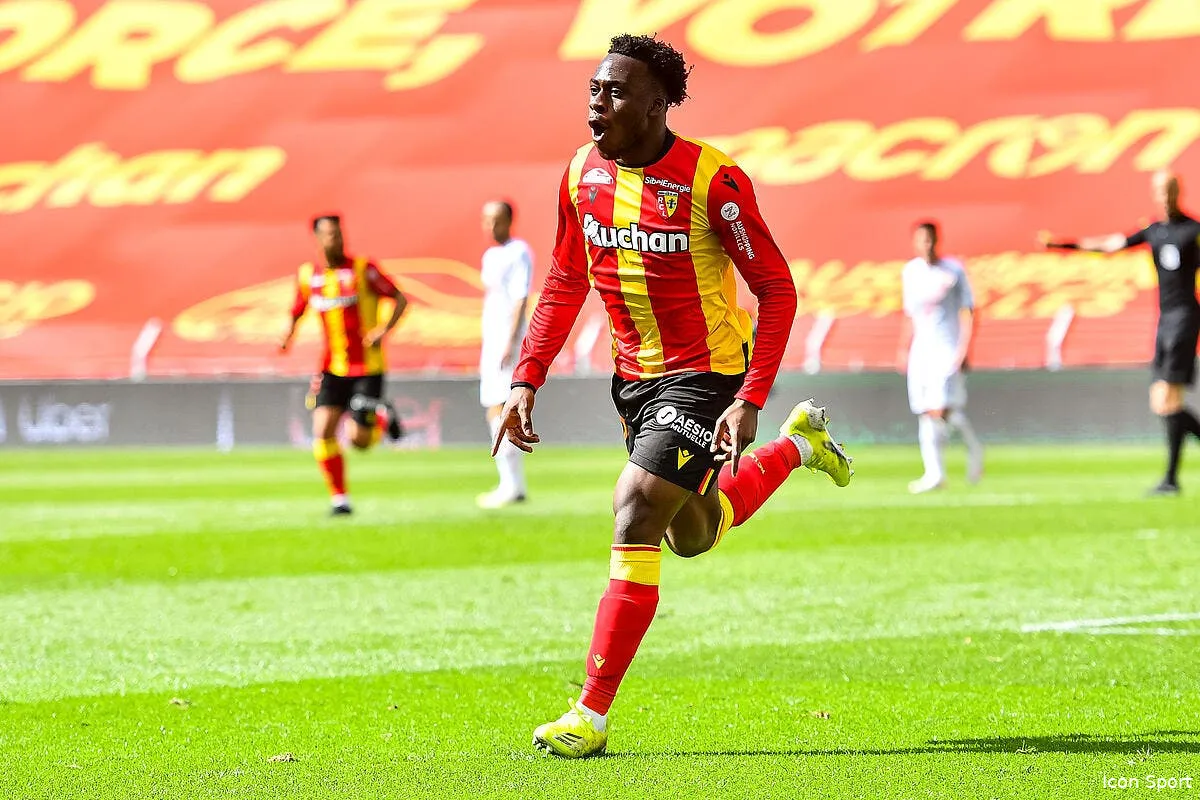 lens arnaud kalimuendo de retour au psg icon bap 110421 93 166 316299