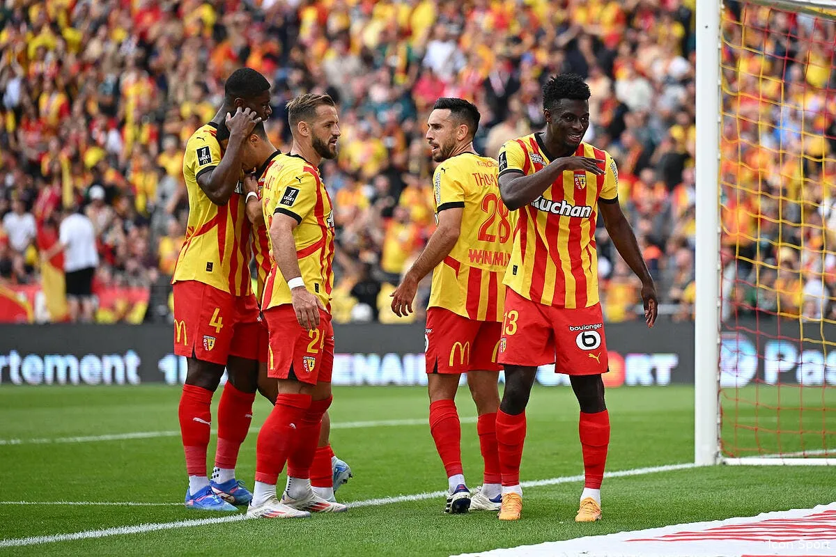 lens confirme sa belle forme contre brest iconsport 237683 0179 380295