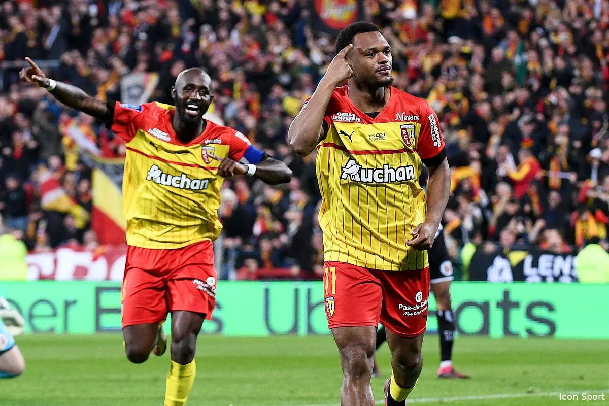 lens s amuse et prend la 2e place a l om icon pl2 0152 358248