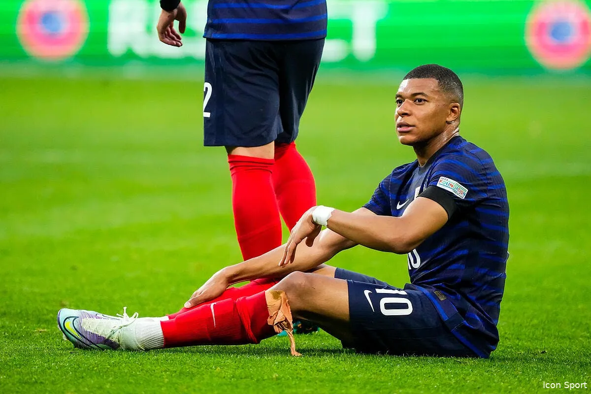 les bleus souffrent l unfp vole a leur secours mbappe 116 343147