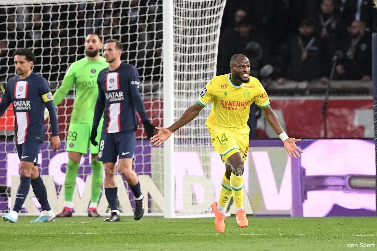 les dons au psg galtier n en veut plus icon ab1 8001 357734